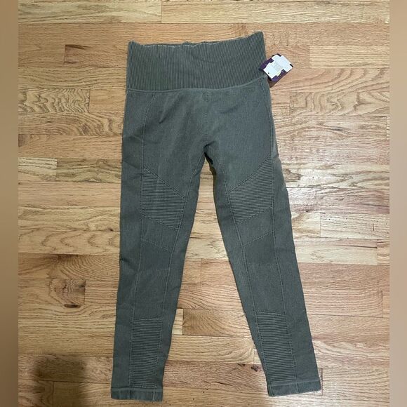 Yummie seamless washed leggings- L/XL - Picture 1 of 6